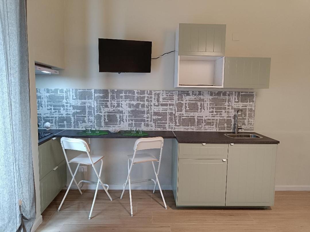 Simply House In Bari Twin Apartment Bagian luar foto