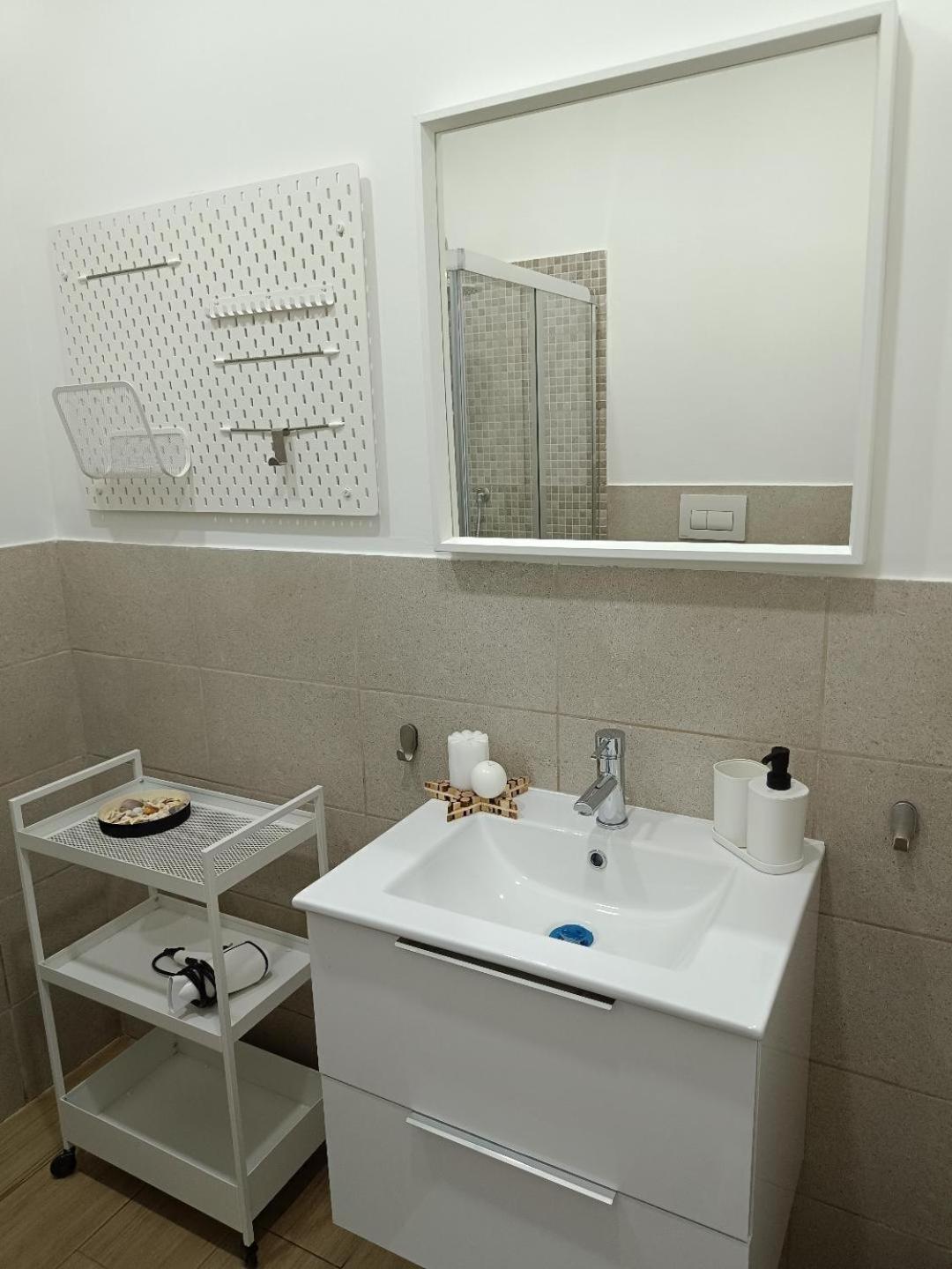 Simply House In Bari Twin Apartment Bagian luar foto